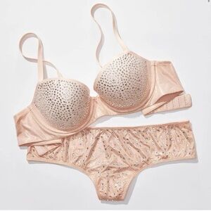 Dream Angels Victorias Secret Bra Swarovski Crystal design. 34DD Rose Gold Bling